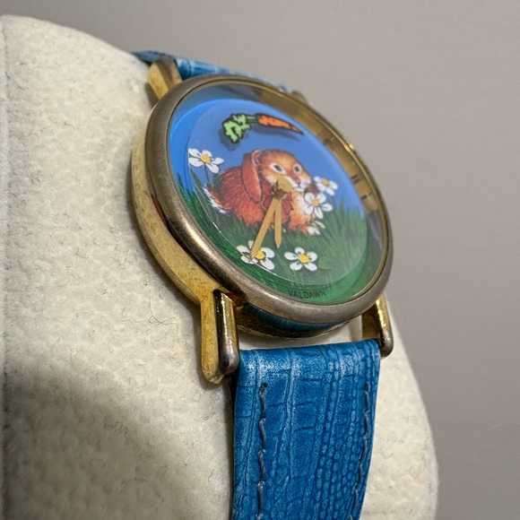 Vintage Bunny Rabbit And Carrot Watch 34mm unisex quartz valdawn works runs - Picture 2 of 7